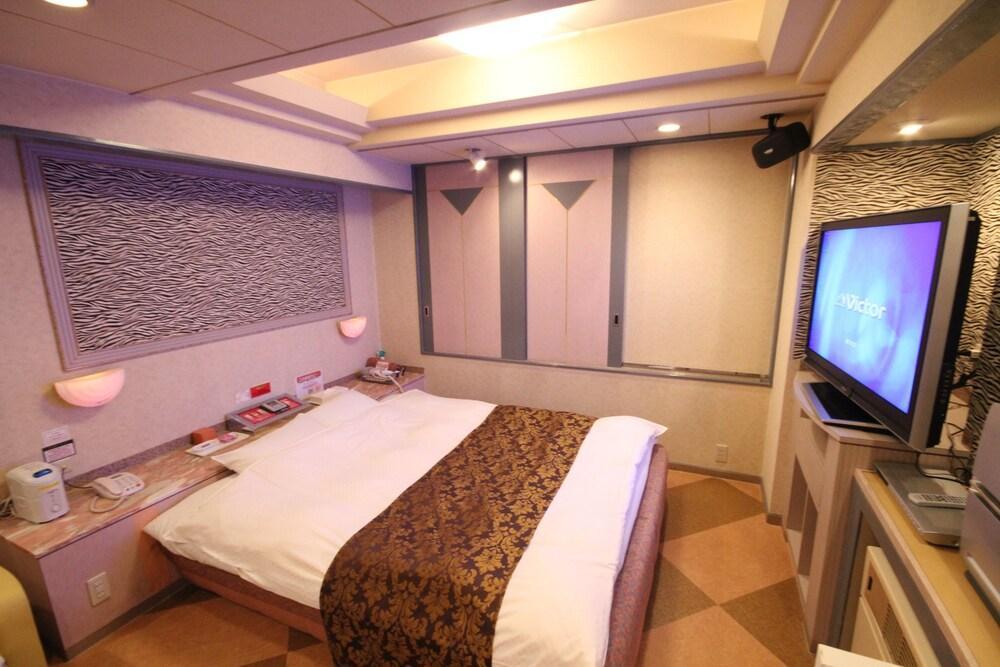 Hotel Dressy (Adults Only) Himeji Ngoại thất bức ảnh
