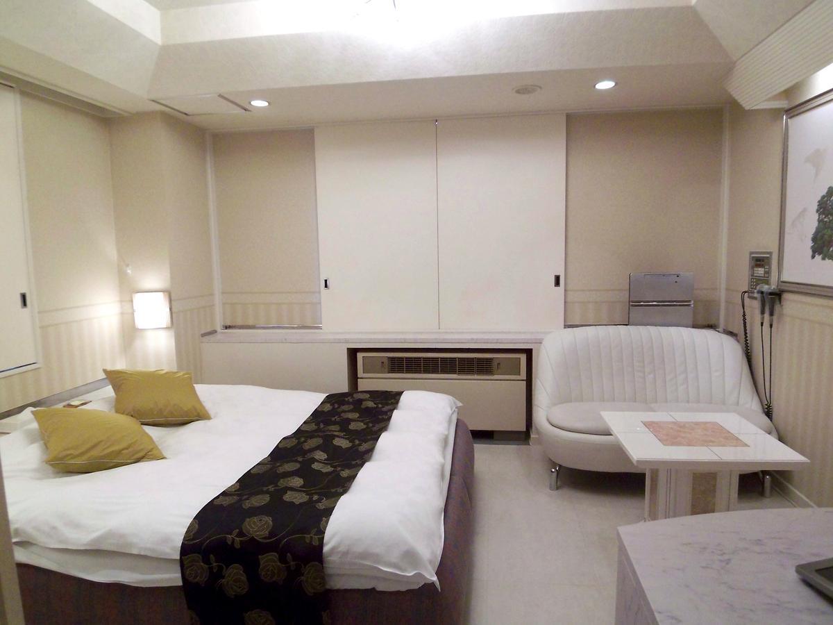 Hotel Dressy (Adults Only) Himeji Ngoại thất bức ảnh